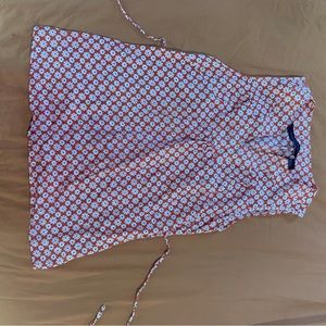 SLEEVELESS RUST FLOWERED TOP